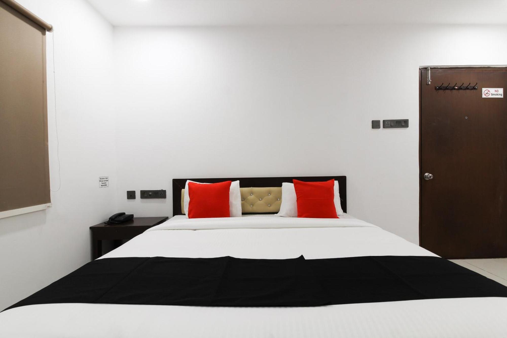 Maula Ali Super Mythri Hotel Near By Ecil, As Rao Nagar, Sainikpuri מראה חיצוני תמונה