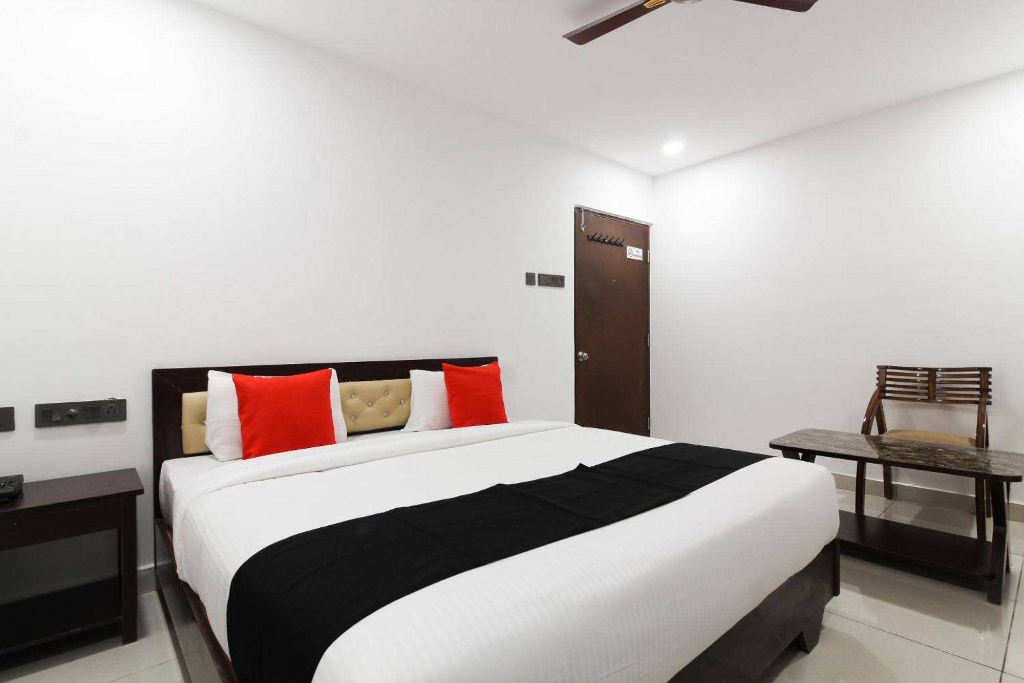 Maula Ali Super Mythri Hotel Near By Ecil, As Rao Nagar, Sainikpuri מראה חיצוני תמונה