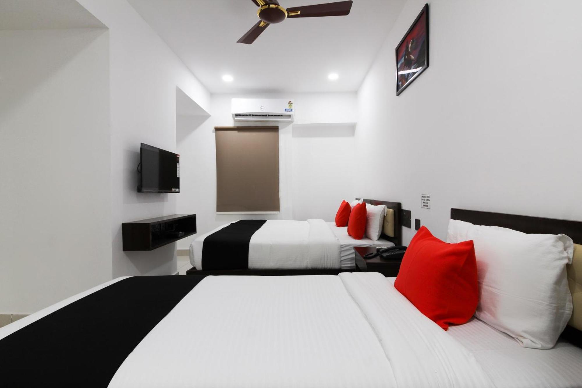 Maula Ali Super Mythri Hotel Near By Ecil, As Rao Nagar, Sainikpuri מראה חיצוני תמונה