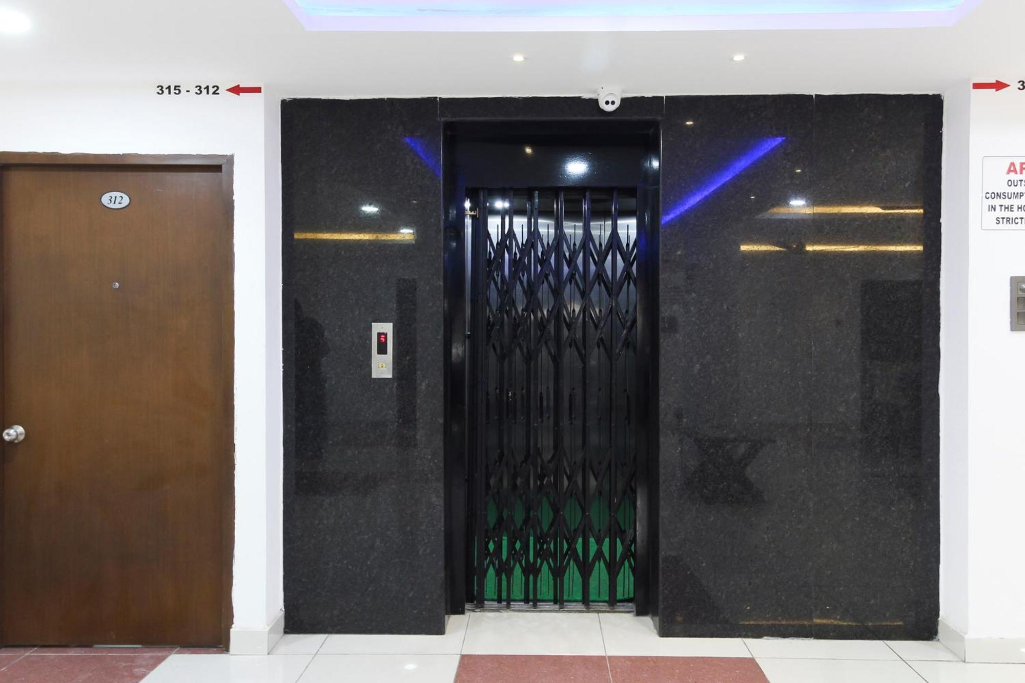 Maula Ali Super Mythri Hotel Near By Ecil, As Rao Nagar, Sainikpuri מראה חיצוני תמונה